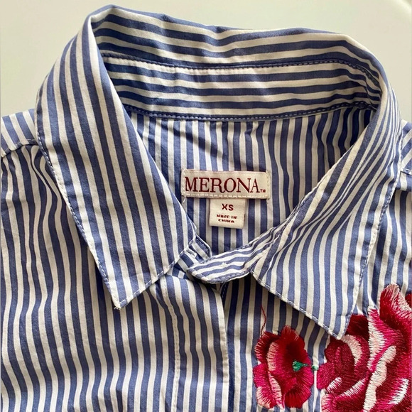 Merona Cotton  Blue & White Striped Button Down Shirt Roses Size XS - Picture 3 of 13